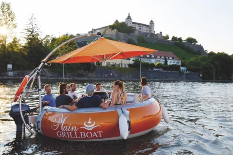 Grillen auf dem Main